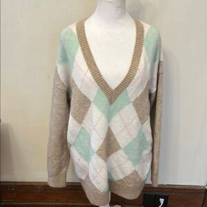 Paris Atelier Argyle V-Neck tan and mint sweater Size M EUC